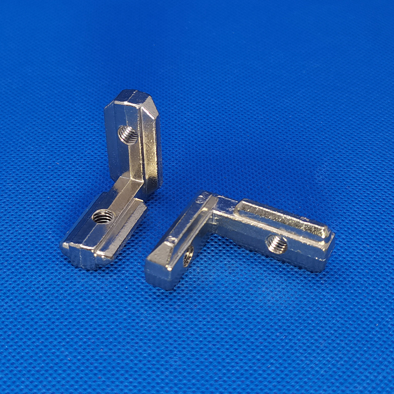 Built-in Corner Channel
