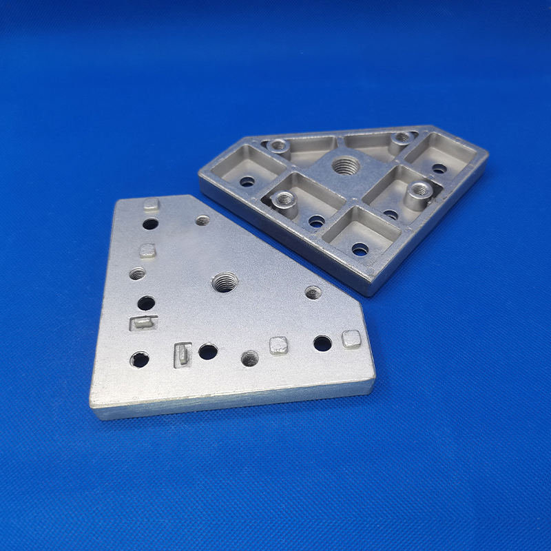 Universal Connecting Plate